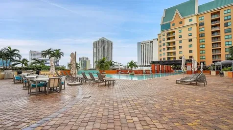 110 N Federal Highway Fort Lauderdale FL 33301