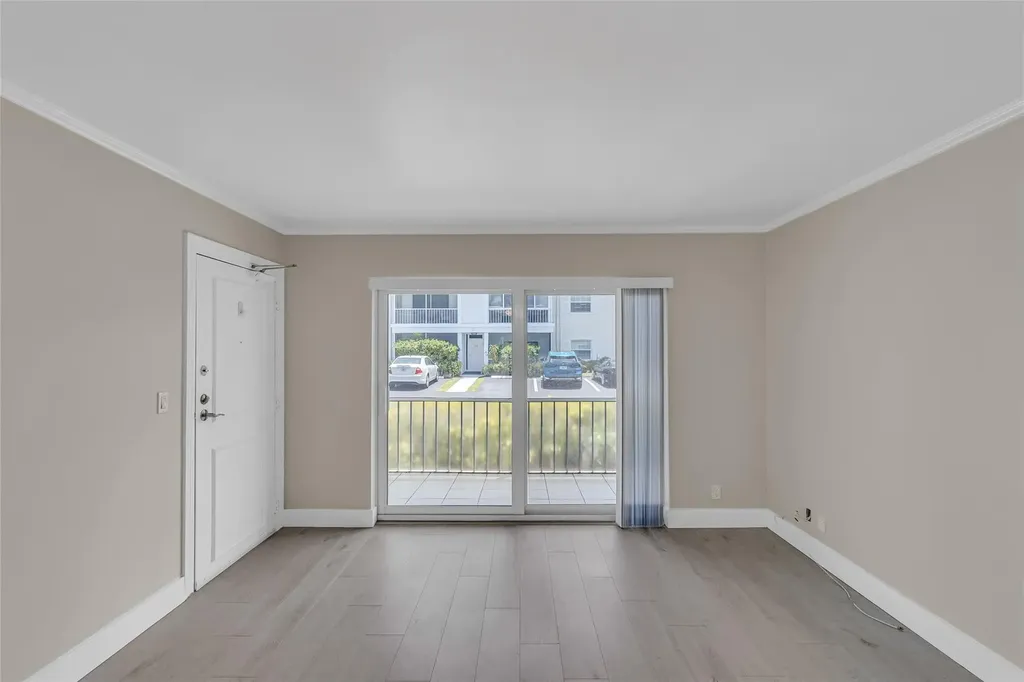 6319 Bay Club Drive Fort Lauderdale FL 33308