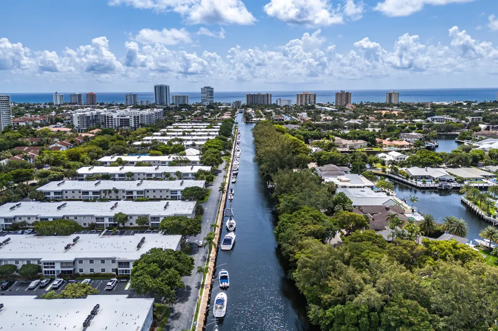 6319 Bay Club Drive Fort Lauderdale FL 33308