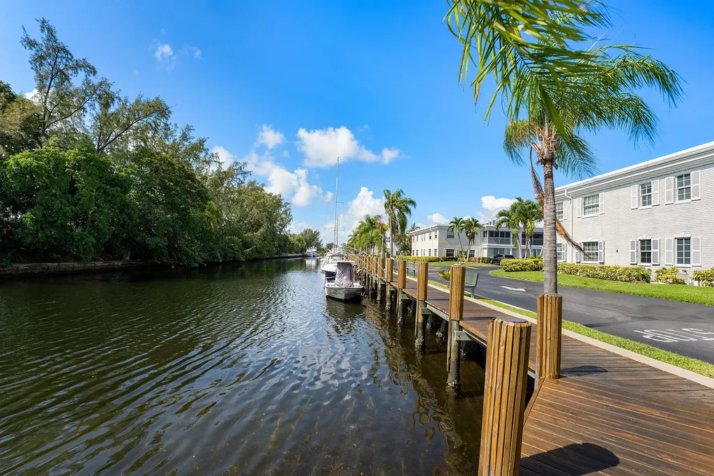 6319 Bay Club Drive Fort Lauderdale FL 33308