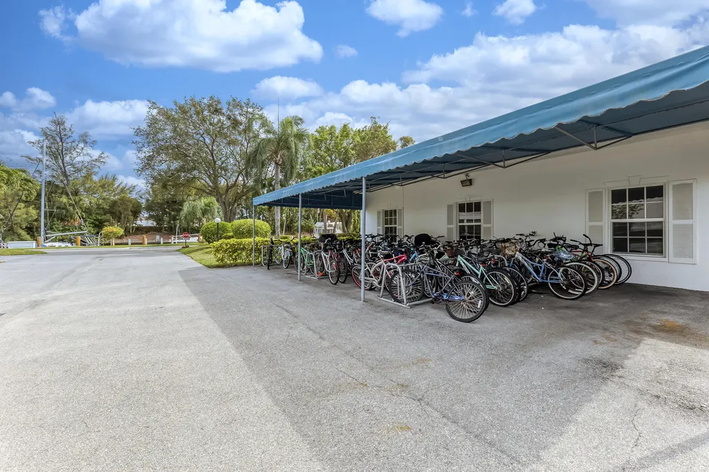 6319 Bay Club Drive Fort Lauderdale FL 33308