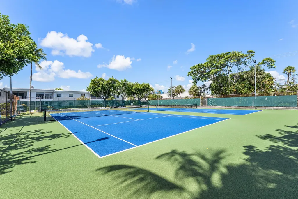 6319 Bay Club Drive Fort Lauderdale FL 33308