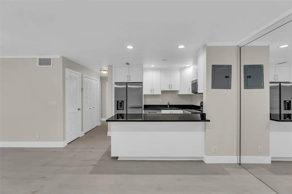 6319 Bay Club Drive Fort Lauderdale FL 33308