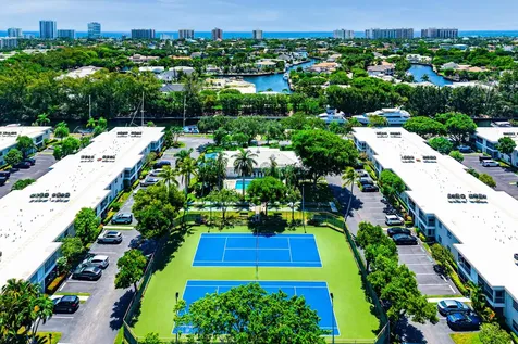 6319 Bay Club Drive Fort Lauderdale FL 33308