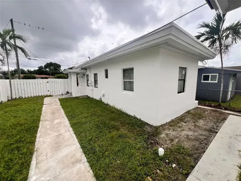 612 NW 6th Court Hallandale Beach FL 33009