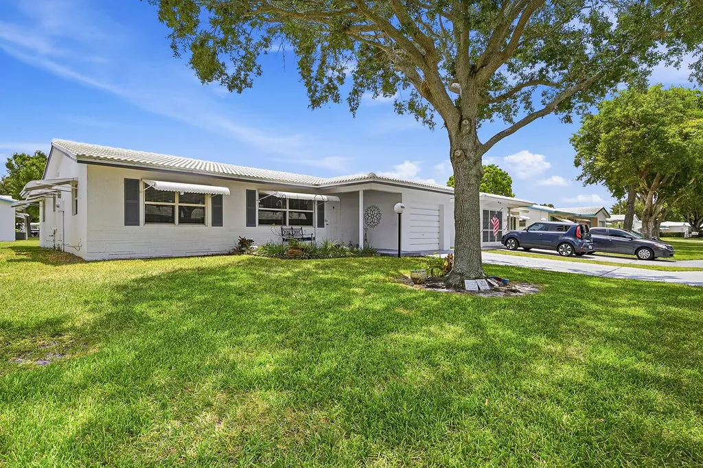 8960 NW 12th Place Plantation FL 33322