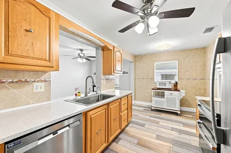8960 NW 12th Place Plantation FL 33322