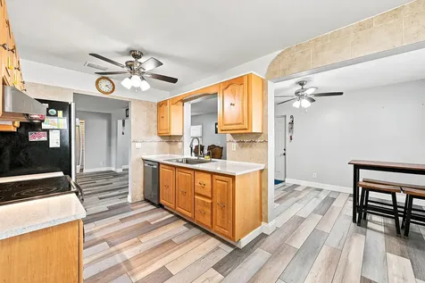 8960 NW 12th Place Plantation FL 33322