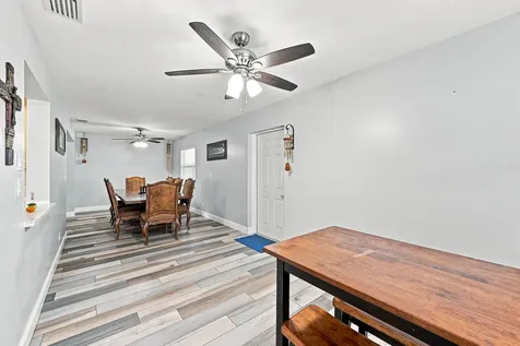8960 NW 12th Place Plantation FL 33322