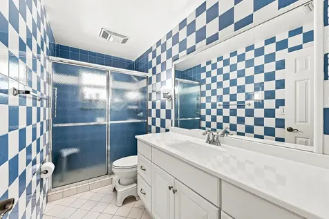 8960 NW 12th Place Plantation FL 33322