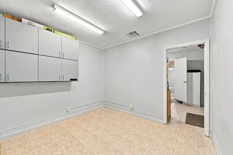 8960 NW 12th Place Plantation FL 33322