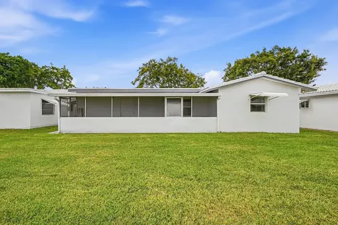 8960 NW 12th Place Plantation FL 33322