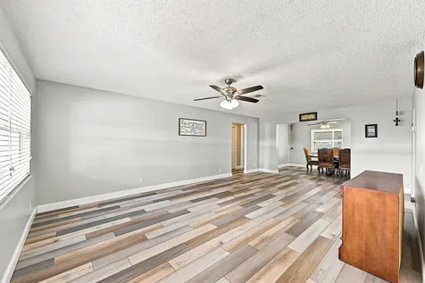 8960 NW 12th Place Plantation FL 33322