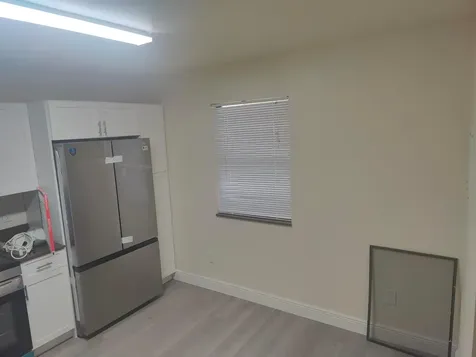 302 Lakeview Drive E Royal Palm Beach FL 33411