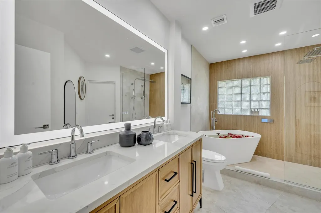 1700 Marietta Drive Fort Lauderdale FL 33316