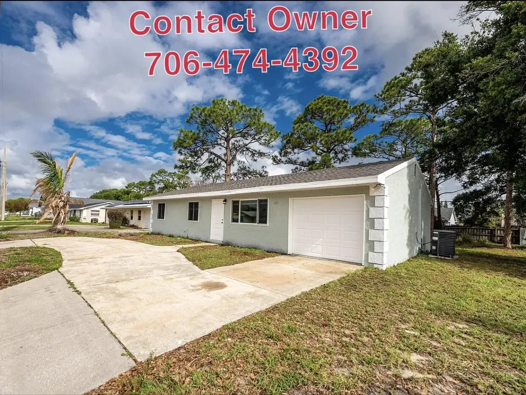 641 SE Port Saint Lucie Boulevard Port St Lucie FL 34984