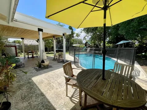 415 Beacon Street Tequesta FL 33469