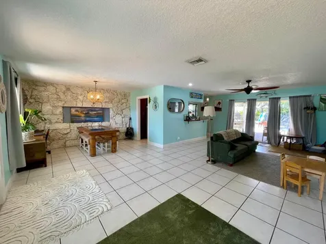 415 Beacon Street Tequesta FL 33469