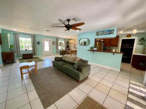 415 Beacon Street Tequesta FL 33469