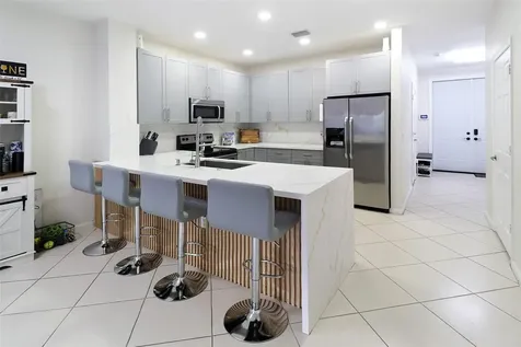 8106 Prestige Commons Drive Tamarac FL 33321