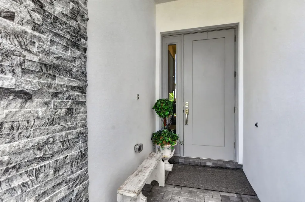 17333 Rainstream Road Boca Raton FL 33496