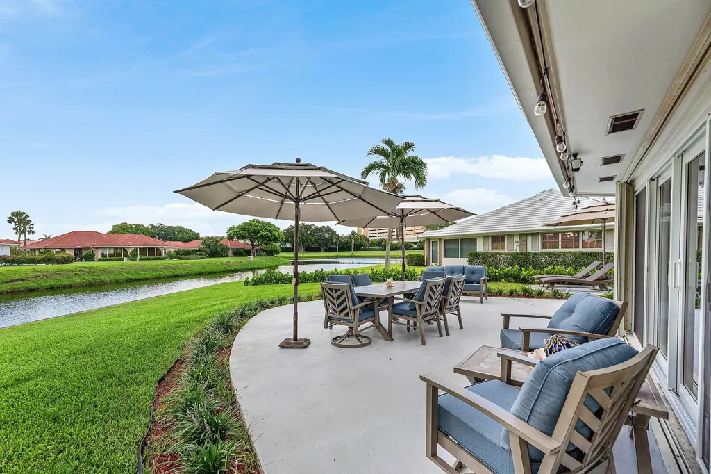 362 Yorktowne Circle Atlantis FL 33462