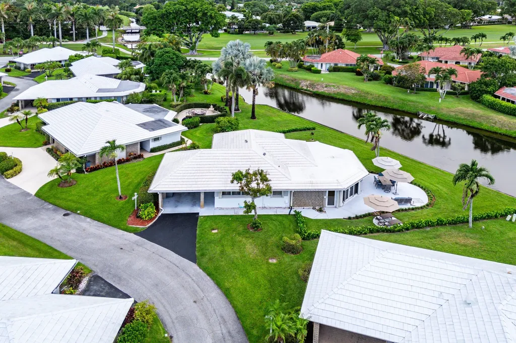 362 Yorktowne Circle Atlantis FL 33462