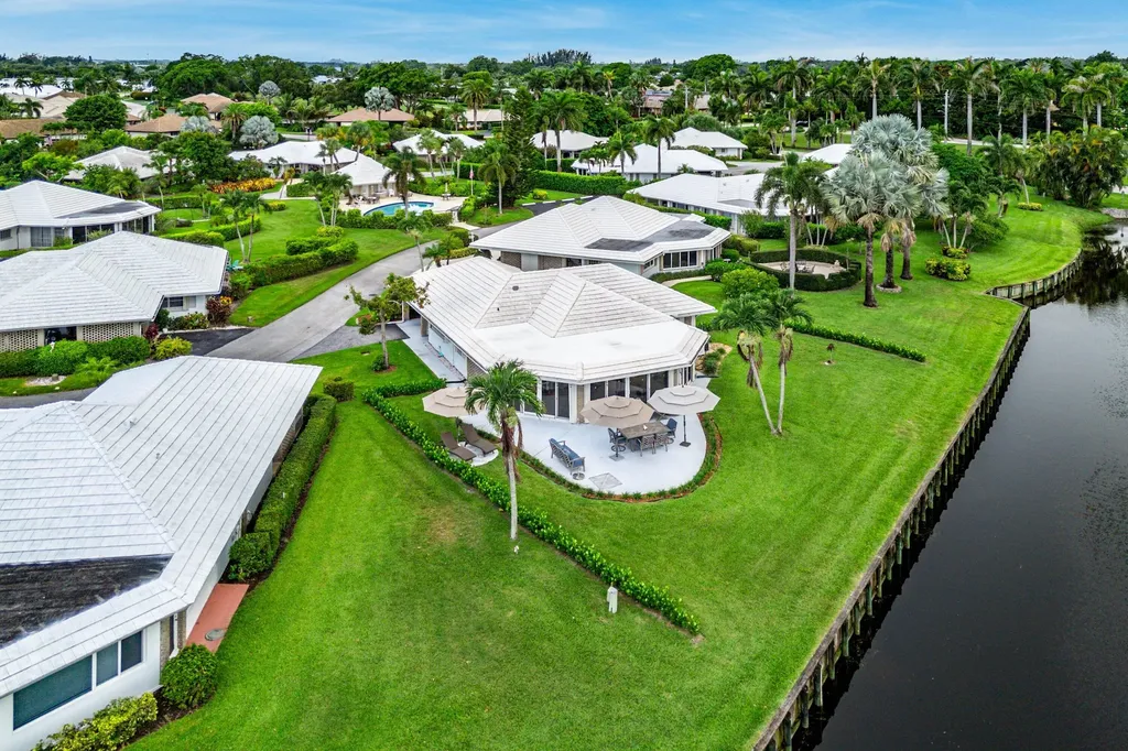 362 Yorktowne Circle Atlantis FL 33462
