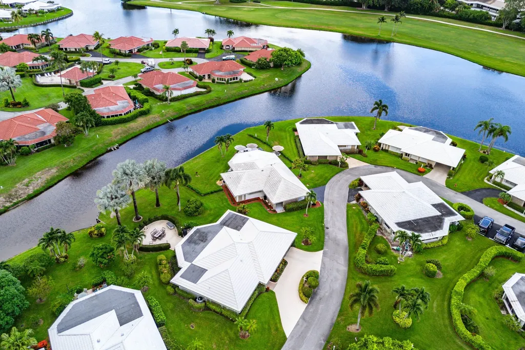 362 Yorktowne Circle Atlantis FL 33462