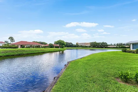 362 Yorktowne Circle Atlantis FL 33462