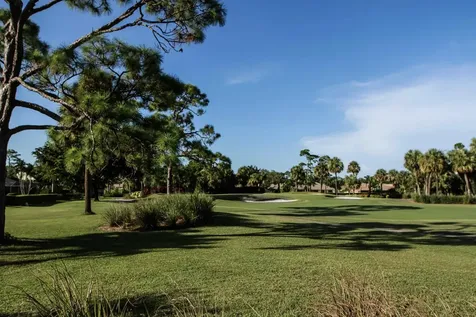 362 Yorktowne Circle Atlantis FL 33462