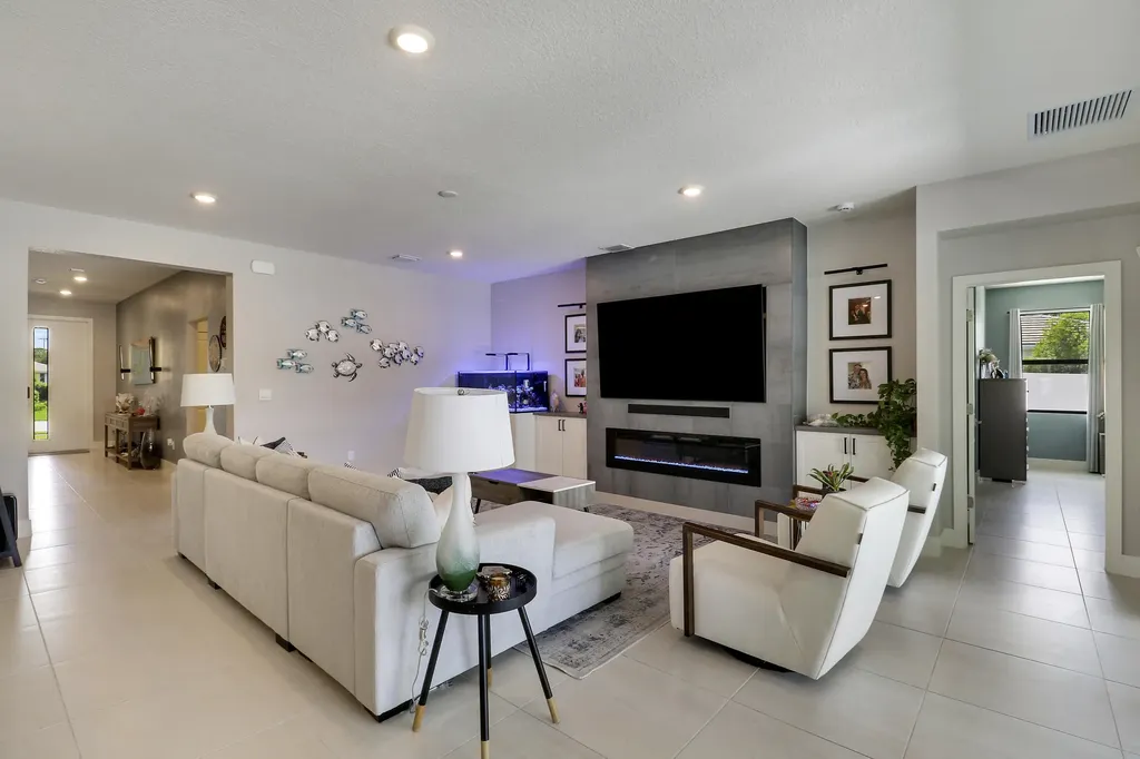 1490 SW Lago Circle Palm City FL 34990