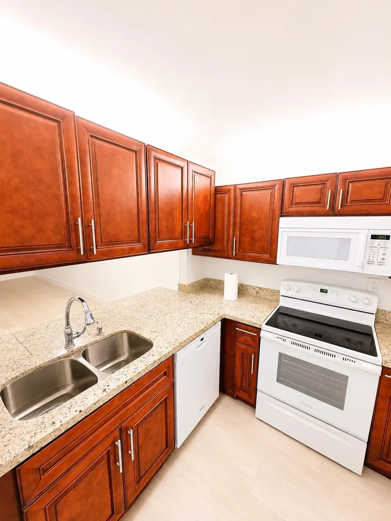 3399 Foxcroft Road Miramar FL 33025