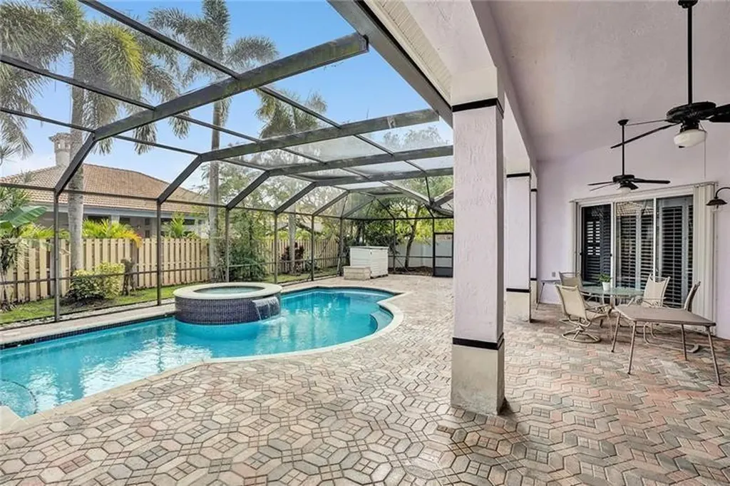 2030 SW 62nd Avenue Plantation FL 33317