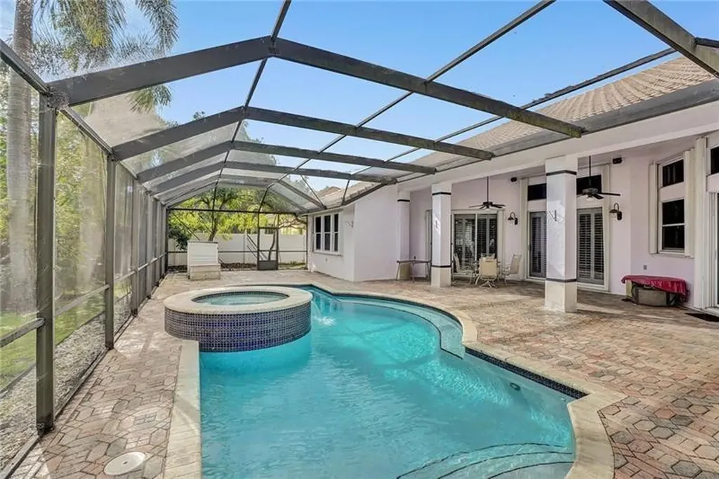 2030 SW 62nd Avenue Plantation FL 33317