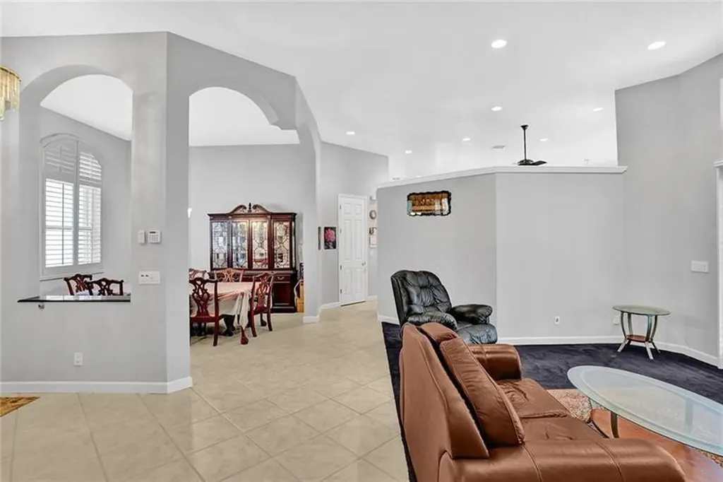 2030 SW 62nd Avenue Plantation FL 33317
