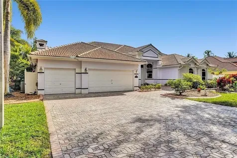 2030 SW 62nd Avenue Plantation FL 33317