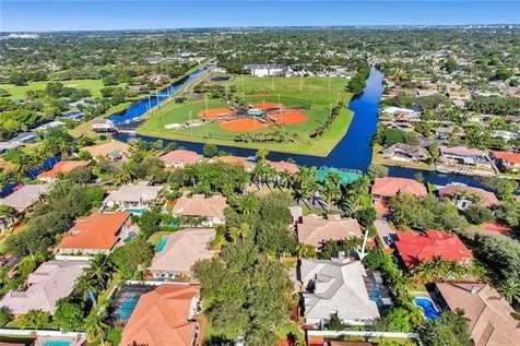 2030 SW 62nd Avenue Plantation FL 33317