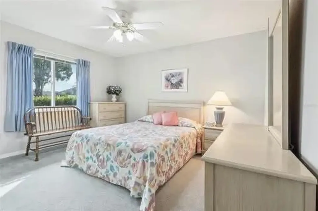 2367 Bagdad Avenue Orlando FL 32833