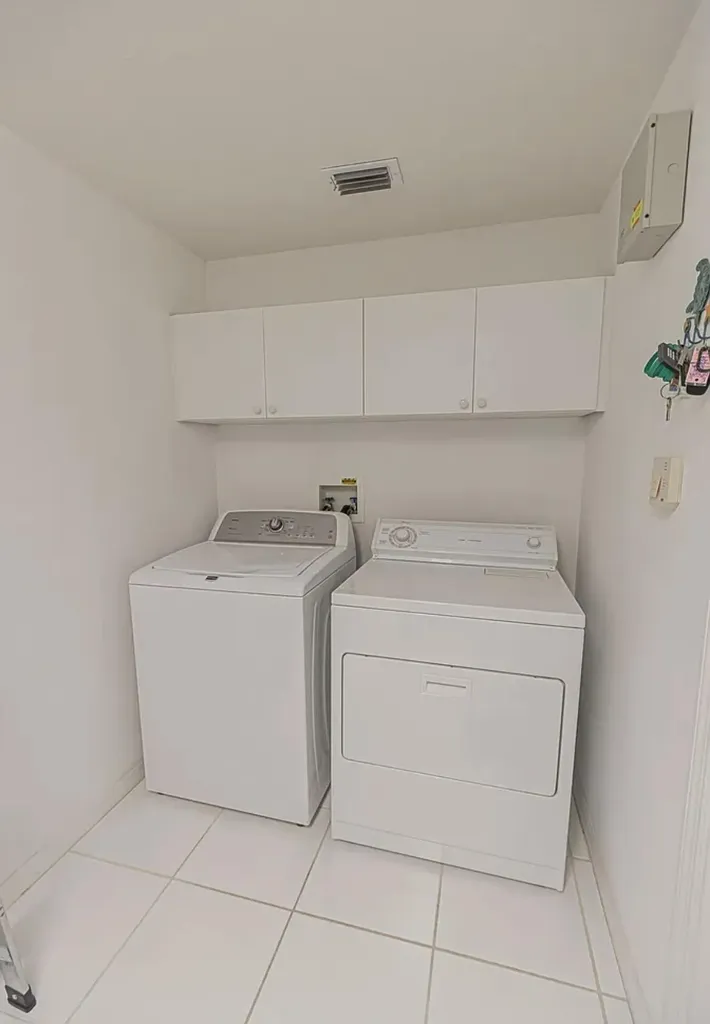 615 NW Monticello Port St Lucie FL 34986