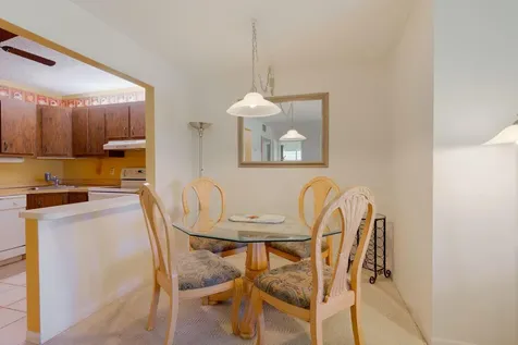 318 Pine Ridge Circle Greenacres FL 33463