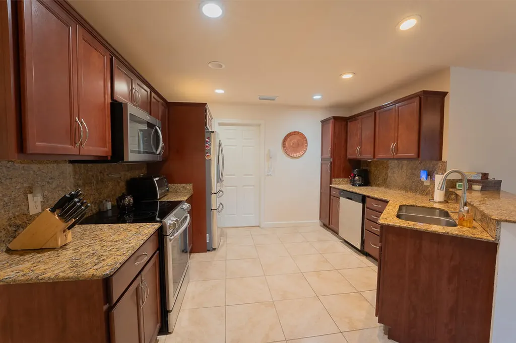 3 El Camino Real Port St Lucie FL 34952