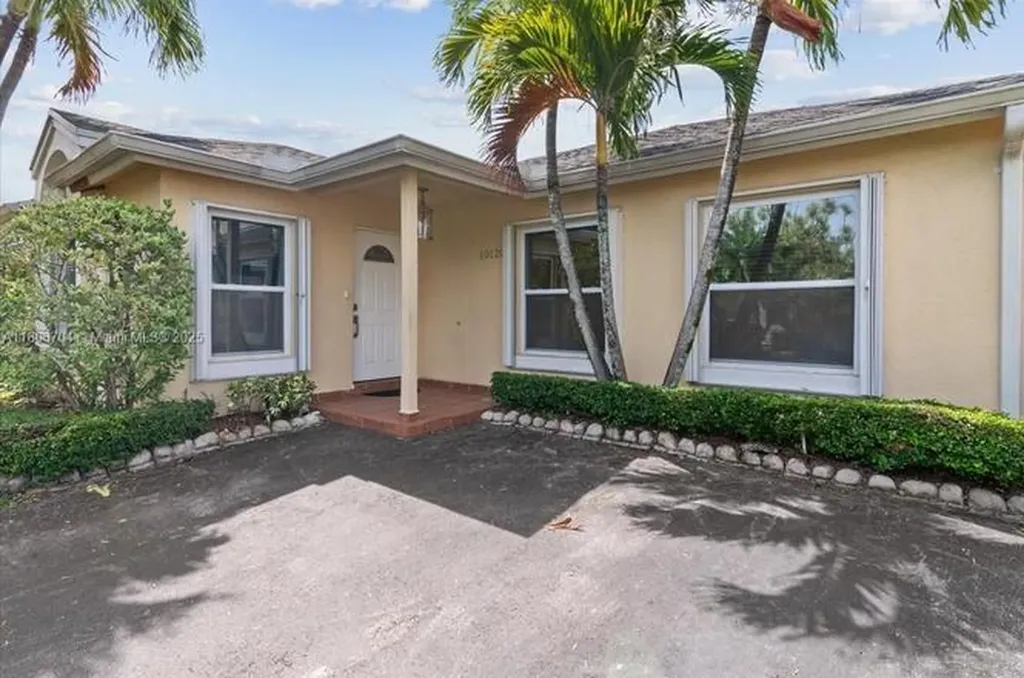 10120 NW 57th Street Doral FL 33178