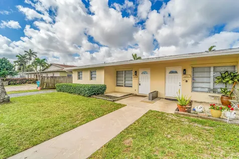4681 SW 43rd Terrace Dania Beach FL 33314