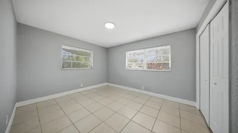 4681 SW 43rd Terrace Dania Beach FL 33314