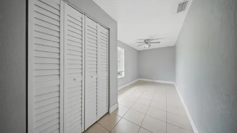 4681 SW 43rd Terrace Dania Beach FL 33314