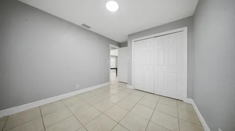 4681 SW 43rd Terrace Dania Beach FL 33314