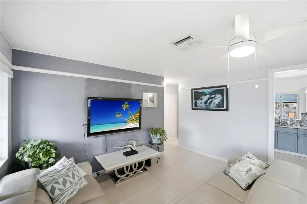 1219 N E Street Lake Worth FL 33460