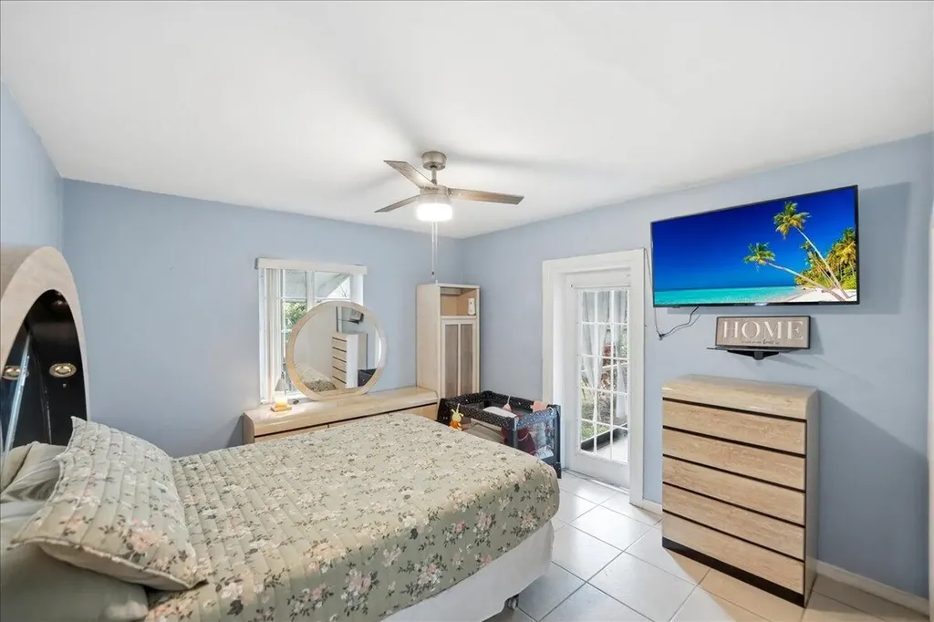 1219 N E Street Lake Worth FL 33460