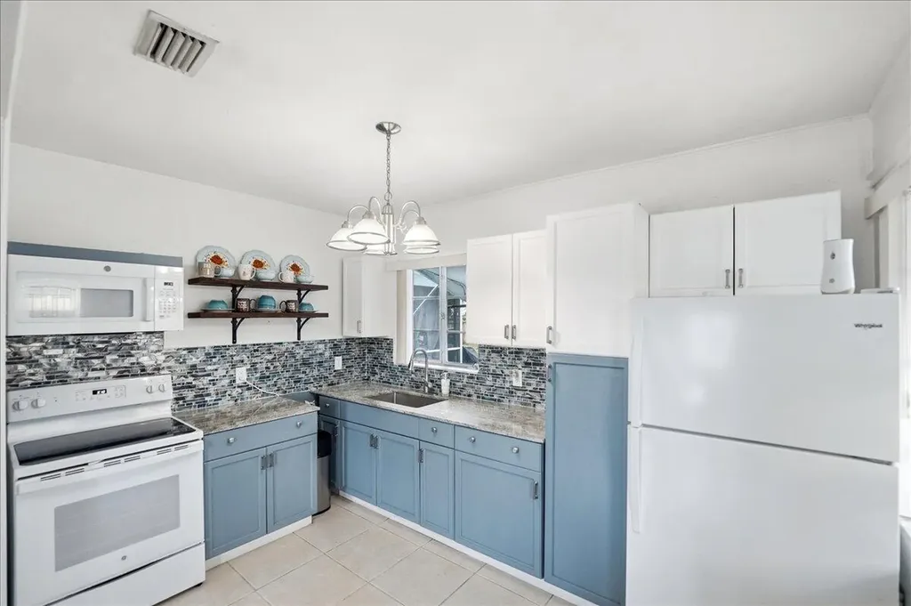 1219 N E Street Lake Worth FL 33460